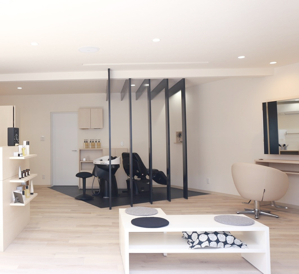 高砂・曽根駅から徒歩7分にある美容室